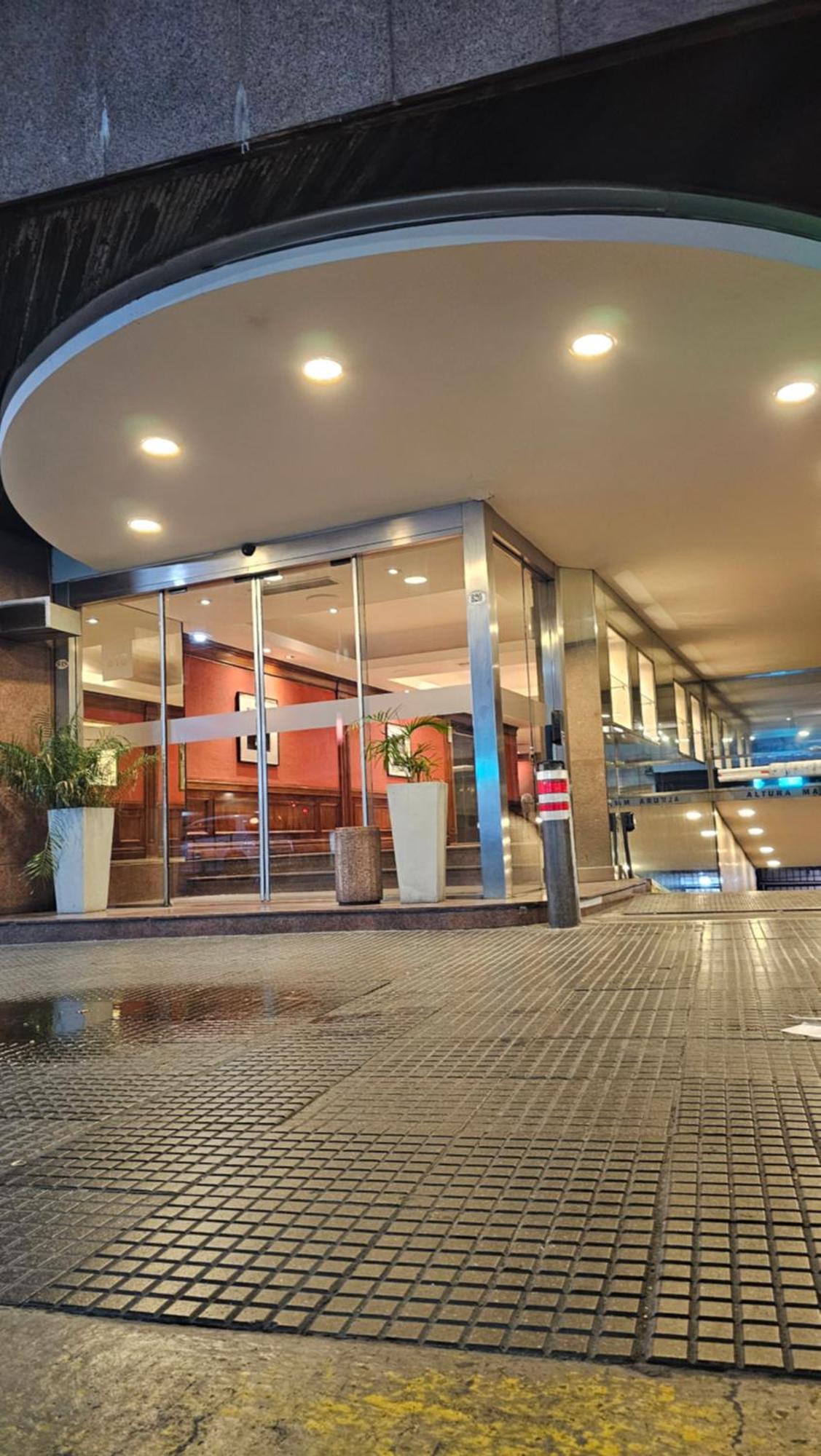 Departamento En Microcentro A Pasos Del Obelisco Daire Buenos Aires Dış mekan fotoğraf